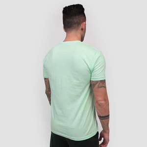 Camiseta de algodón de manga corta con cuello redondo, corte ajustado, color verde oliva, informal, de punto, de longitud regular para hombre. - Product Image 5