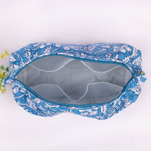 กระเป๋าเครื่องสำอางแบบพกพา ลายพิมพ์บล็อก เป็นมิตรกับสิ่งแวดล้อม ใช้ซ้ำได้ สำหรับอเนกประสงค์ พร้อมซิป ทนทาน ชุดกระเป๋าจัดระเบียบเครื่องสำอาง - Product Image 5