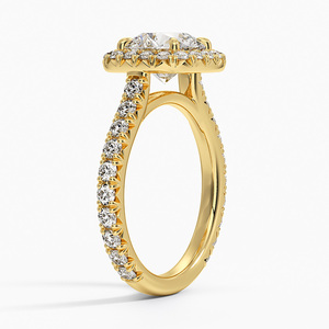 Anillo de Compromiso Estelle Halo con Moissanita de Corte Radiante, Chapado en Oro de 14K, con Engaste de Garras, para Boda, Aniversario o Fiesta - Product Image 2