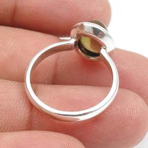 Elegante Anillo de Plata de Ley 925 de Estilo Clásico Minimalista con Ópalo Negro de Corte Ovalado, Joyería de Moda para Usar Diariamente - Product Image 4