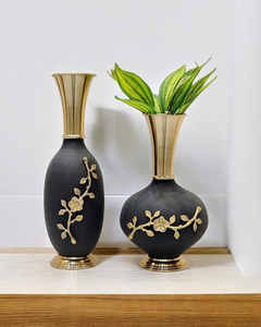 Jarrones de Mesa Modernos de Hierro con Diseño de Unicornio, Resistentes al Óxido, Accesorios Decorativos de Lujo para el Hogar - Product Image 1