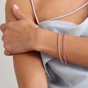 Bracelet tennis classique en or massif 14 carats avec diamants ronds de 2,5 mm couleur DEF VVS2 pour femme, bijoux de mode avec diamants de laboratoire - Product Image 5