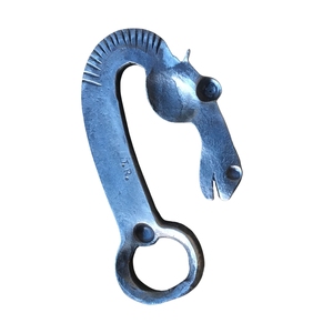 Abridor de botellas de hierro forjado a mano con diseño minimalista en forma de caballo para decoración, sacacorchos multifuncional, abridor de botellas de cerveza. - Product Image 1