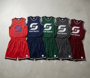 Ensemble d'uniformes de basketball personnalisés noir et blanc, maillot respirant en maille sublimée pour équipe, shorts pour jeunes et hommes, séchage rapide, vêtements OEM - Product Image 5