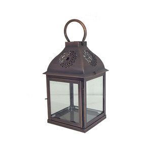 Lanterne à bougie marocaine suspendue en bronze, petite, carrée, avec grille à découpes inclinées, dôme de pagode, anneau de ventilation, poignée et panneaux en verre - Product Image 1