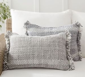 Housse de coussin bohème unique pour salon, décoration intérieure, personnalisable avec un design sur mesure, coussin bohème de INDIAN TEXTILES H/L - Product Image 1