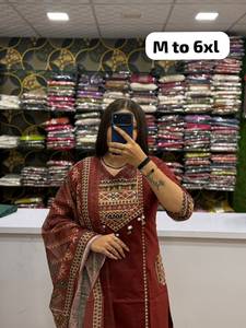 Conjunto largo de 2 piezas bohemio verde para mujer con bordado a mano, patrón geométrico, corte holgado, tallas L a 6XL - Product Image 5