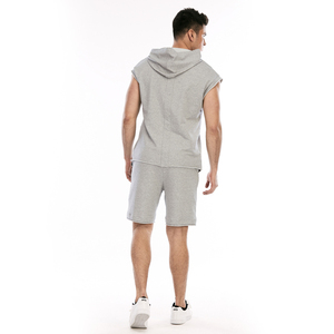 เสื้อสเวตเตอร์แขนกุดมีฮู้ดสำหรับผู้ชายชุดกางเกงขาสั้นผ้าฝ้ายสีเทาลำลองสำหรับฤดูร้อนทรงพอดีตัวสีทึบระบายอากาศได้ดีน้ำหนักเบา - Product Image 4