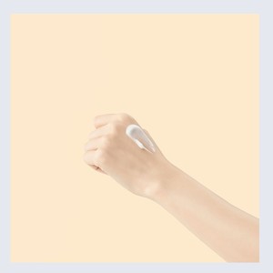 ครีมบำรุงผิวหน้าเกาหลี K-Beauty Waderskin Luminous Cica Care Blemish Mark Cream 50 มล. ผลิตในเกาหลี สารสกัดจากใบบัวบก - Product Image 5