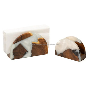 Boîte à mouchoirs en résine porte-serviettes en bois époxy bleu moderne pour la maison salle à manger cuisine élégant distributeur de serviettes par FWE - Product Image 2