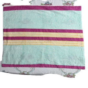 Serviettes en tissu de coton carrées imprimées faites à la main, réutilisables, jetables, écologiques, lavables en machine pour la maison, l'avion, la salle à manger - Product Image 1