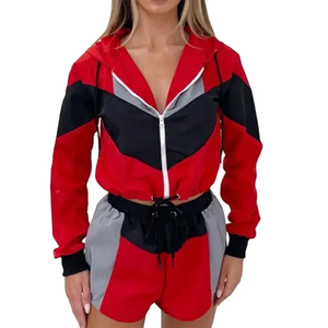 Ensemble de survêtement à capuche color block pour femme, rouge, noir, gris, manches longues, fermeture éclair, short sportif, respirant, en polyester, pour le printemps - Product Image 1