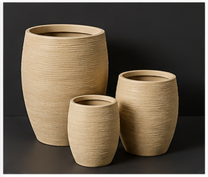 Macetas Modernas de Fibra de Vidrio para Interiores y Exteriores, Color Negro, con Orificios de Drenaje para el Agua - Product Image 6