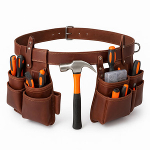 Ceinture porte-outils en cuir faite à la main, conçue pour les électriciens, avec plusieurs poches, supports sécurisés et taille ajustable, à vendre. - Product Image 3