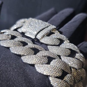 Collar de Lujo con Eslabones Cubanos de Moissanita, Plata de Ley 925, Joyería Hip Hop con Diamantes Incrustados - Product Image 4