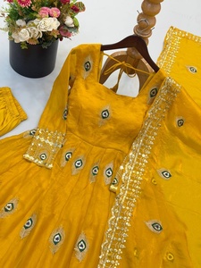 Costume Anarkali brodé jaune avec dupatta pour mariage et occasions spéciales, style traditionnel indien pakistanais pour femmes - Product Image 6