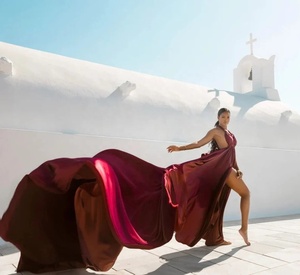 Nouvelle Arrivée Robe Longue Rouge Santorini en Chiffon de Soie 100% Écologique Coupe A-Line avec Longue Traîne |   Robe de séance photo pour femmes - Product Image 6
