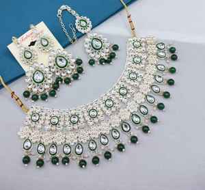 Parure de bijoux de mariée de luxe plaquée or rose Meenakari Zircon, collier et boucles d'oreilles Tikka lourds pour femme, idéale pour les mariages et les fêtes - Product Image 5