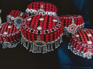 Gorros Afganos Hechos a Mano Personalizados para Mujer, Gorros Tradicionales Tribales de Color Sólido y Transpirables, Sombreros y Gorros Festivos para Damas - Product Image 2