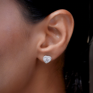Élégantes boucles d'oreilles clous en forme de cœur avec halo de diamants de laboratoire, 2,43 carats, diamants solitaires certifiés IGI, taille ronde, bijoux cadeau - Product Image 5