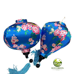 Farol Decorativo de Hoi An, Farol Colgante Vietnamita Hecho a Mano con Seda para Festivales, Bodas y Decoración del Hogar - Product Image 3