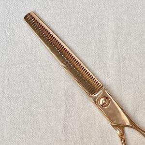 Hoja de adelgazamiento de acero inoxidable de 7 pulgadas, tijeras de aseo para perros diestros, herramientas de aseo - Product Image 5