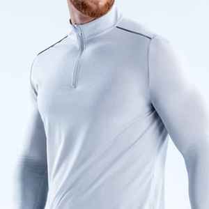เสื้อเชิ้ตแขนยาวคอตั้งสำหรับผู้ชาย เหมาะสำหรับออกกำลังกายและไลฟ์สไตล์แอคทีฟ ผลิตจากผ้าโพลีเอสเตอร์/คอตตอนผสม สินค้ามาแรง รับผลิตแบบ OEM ODM ผลิตที่เมืองเซียลคอต - Product Image 2