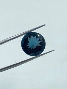 Topacio Azul Oscuro Natural de Alta Calidad, Gema Suelta de 10.09 Quilates y 13.30 mm, Corte Personalizado para Joyería - Product Image 2