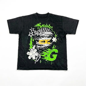 Camiseta de algodón transpirable de manga corta negra para hombre Snow G, cuello redondo, corte holgado, estilo urbano. - Product Image 1