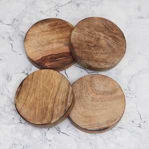 แผ่นรองแก้วไม้ทรงกลม H a CRAFT รุ่นคลาสสิก ทนทาน สำหรับกาแฟ ชา และเครื่องดื่ม - ทำด้วยมือจากอุตรพัฎฐ์เบจี - Product Image 5