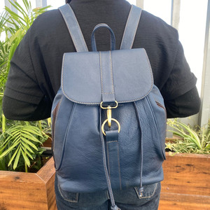 กระเป๋าเป้สะพายหลังสำหรับผู้ชายหนังแท้แบบรูดได้ความจุมากกระเป๋าเป้แฟชั่นหรูหราสำหรับทุกเพศ - Product Image 2