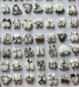 Cabujón suelto de magnesita de caballo salvaje hecho a mano tamaño de forma de mezcla Natural para la fabricación de joyas piedras preciosas Premium - Product Image 1