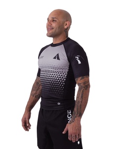 Chemise de compression pour homme Jiu Jitsu BJJ MMA Training Sublimation Printed Rashguard Respirant Feature Short OEM Made Pakistan - Product Image 3