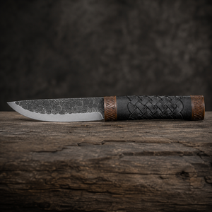 Couteau à lame fixe en acier carbone martelé artisanal avec manche en cuir tressé, couteau de chasse et de camping en plein air - Product Image 6