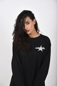 Sweat-shirt noir à col montant TRACKSTAR avec imprimé graphique Green Wing, coupe oversize unisexe, en molleton épais, style streetwear - Product Image 4