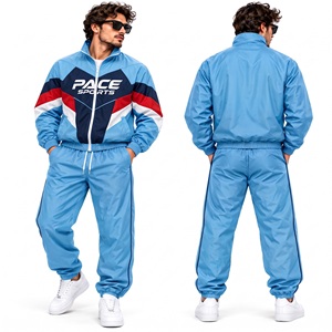Ensemble veste et pantalon en nylon pour homme, couleur bordeaux gris foncé, veste coupe-vent à fermeture éclair intégrale, pantalon de jogging à blocs diagonaux, tenue de sport pour l'entraînement. - Product Image 2