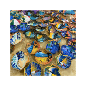 เวียตชอยค์ คราฟต์ส์ งานฝีมือเปลือกหอยสแกลลอปเพ้นท์ลายตามสั่ง ของตกแต่งบ้าน เปลือกหอยเพ้นท์ลายสร้างสรรค์สำหรับตกแต่งบ้านและของขวัญ - Product Image 1