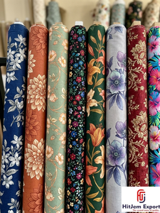 Tela de Poliéster Moderna con Estampado Digital, Fabricante Personalizado para Prendas de Moda, Proyectos de Manualidades y Diseño Textil - Product Image 3