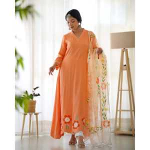 Ensemble de costume ample vintage en mousseline orange peinte à la main Uma XS, motif floral, tenue ethnique pour femme, idéal pour les fêtes d'été - Product Image 4