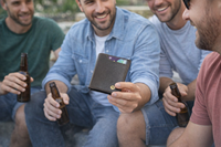 Dompet Lipat Dua Kulit Asli Wriza Ultra-Slim dengan RFID Blocking & Desain Tahan Lama, Nyaman Dimasukkan ke Dalam Saku Tanpa Menambah Volume