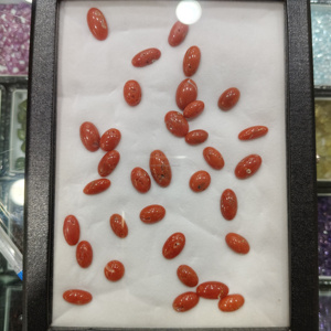 Idéal pour les utilisations de bijoux Cabochon à dos plat gemmes de corail rouge pierre précieuse lisse en vrac pour la fabrication de bijoux faits à la main - Product Image 2