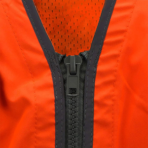 เสื้อกั๊กสะท้อนแสงเพื่อความปลอดภัย ระดับ ANSI Class 2 EN ISO 20471 Class 2 สีส้ม มีกระเป๋าหลายช่องและซิปปิด - Product Image 5