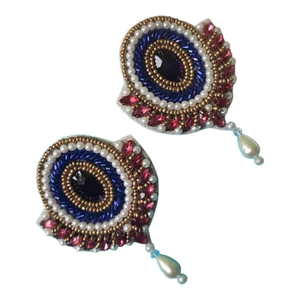 Pendientes de Aro con Cuentas Bordadas a Mano de Lujo, Joyería de Cóctel para Bodas Multicolor Bellamente Personalizada por MD HANDICRAFTS - Product Image 4