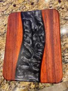 Planche à découper de luxe en résine et bois d'acacia, motif vague marine bleue, plateau de service en époxy, plateau à fromages et charcuteries, vente en gros - Product Image 4