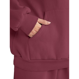 Ensemble sweat à capuche et jogging pour femme avec logo personnalisé, en molleton épais, tenue décontractée et confortable, style streetwear tendance - Product Image 6