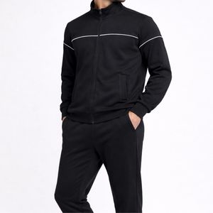 Ensemble de survêtement sportif d'hiver pour homme, couleur unie noire, coupe ajustée, léger, 100% polyester, fermeture à cordon pour le jogging et l'entraînement - Product Image 3