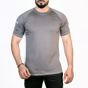 เสื้อยืดออกกำลังกายผู้ชายแบบรัดรูป คอโอ ทรงปกติ แห้งเร็ว ระบายอากาศดี ปี 2026 รับผลิตตามแบบ OEM - Product Image 1