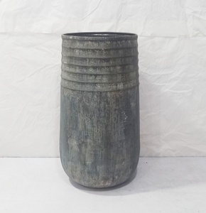 Grand vase en métal, vase décoratif haut, aspect rustique antique, vase cylindrique pour la décoration de la maison, hall d'hôtel, mariage. - Product Image 1