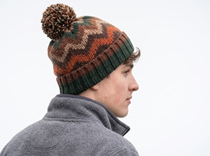 Gorro de Punto a Rayas para Hombre, 100% Acrílico, Tejido a Mano, Gorro de Invierno para Adultos, Uso Casual al Aire Libre, con Pompón en la Parte Superior - Product Image 3