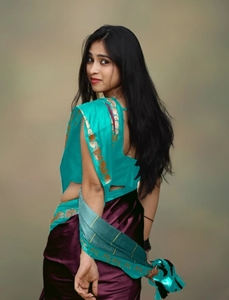 Sari traditionnel en coton et soie Gadwal tissé KV (Marron) - Tenue de soirée, infroissable et réversible - Product Image 5